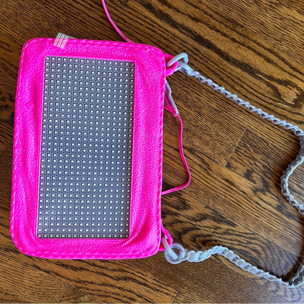 Project MC 2 pixel purse